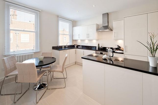 Thumbnail Terraced house to rent in Eccleston Place, Belgravia