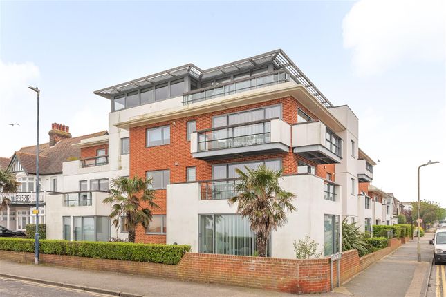 Thumbnail Flat for sale in Graystone Road, Tankerton, Whitstable