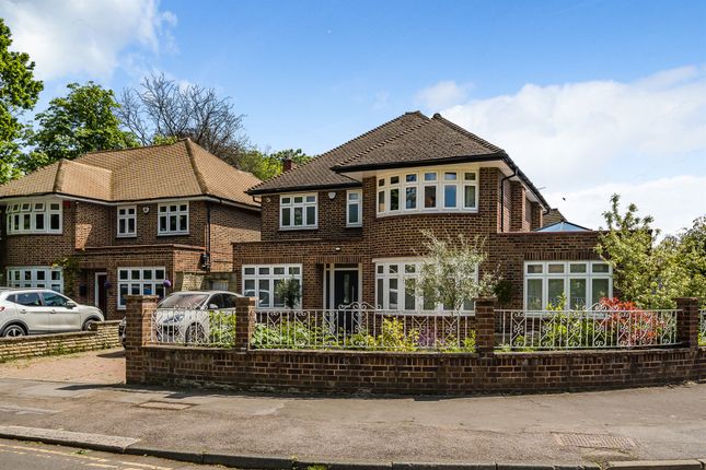Thumbnail Detached house for sale in Village Road, Enfield