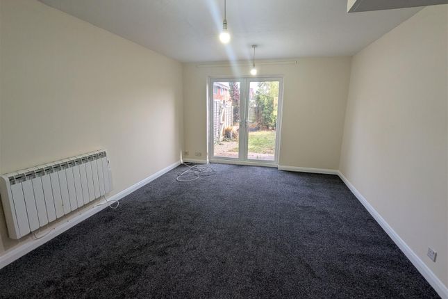 42, Sandown Drive, Hereford photo 4