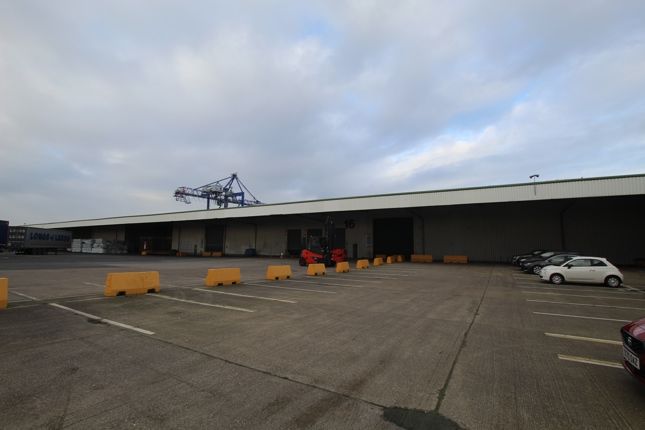 Industrial to let in Shed 16, King George Dock, Hull, East Yorkshire