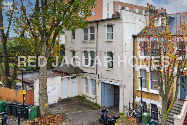 Thumbnail Terraced house for sale in Medley Road, London