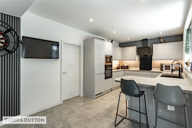 342, Mainway East, Alkrington photo 5