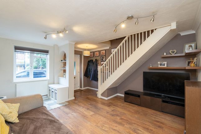 18, Chadhurst Close, Dorking photo 3