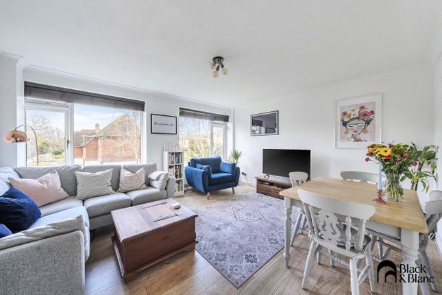 Flat 1, Reculver House,, Abbey Park, Beckenham photo 2