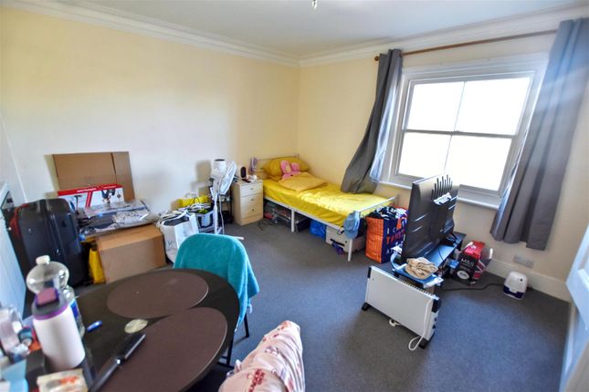 Flat 7, 6 Eversfield Road, Eastbourne photo 4