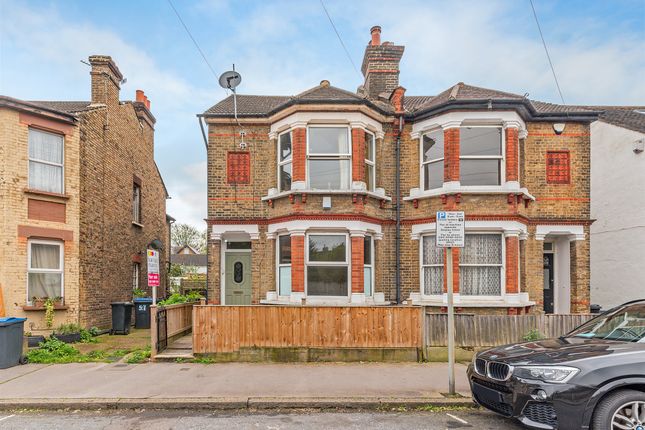 Thumbnail Flat for sale in Benson Road, Croydon