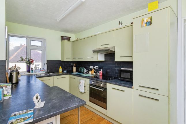 14, Barnhill Road, Newton Abbot photo 4