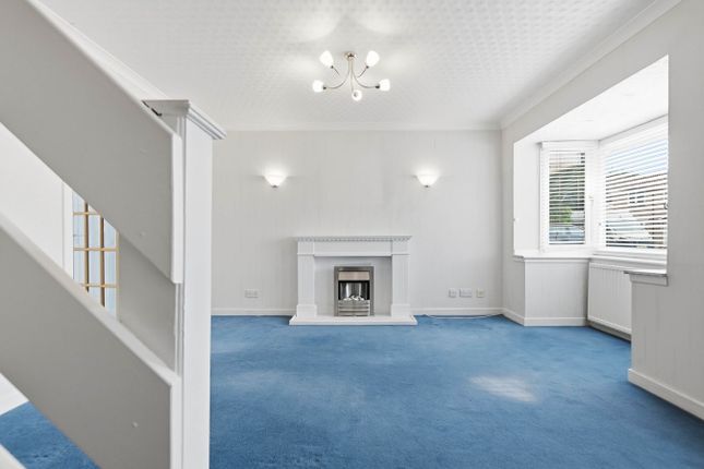 26, Benbain Place, Irvine photo 4