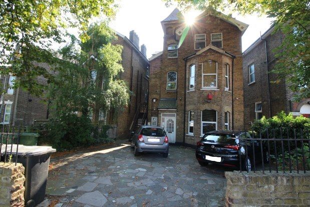 Thumbnail Room to rent in Westbourne Drive, London