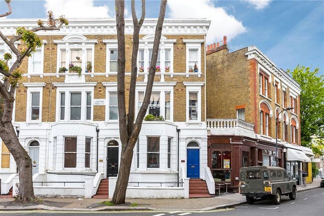 Flat B, 2, Lakeside Road, London photo 4