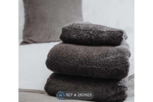 Eccles Estates Short Term Lets Liverpool Airbnb