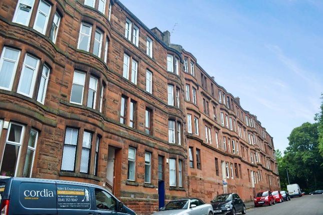 Thumbnail Flat to rent in Laurel Place, Thornwood, Glasgow