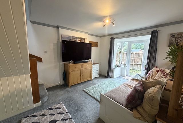 20, Macauley Close Devon, Honiton photo 3