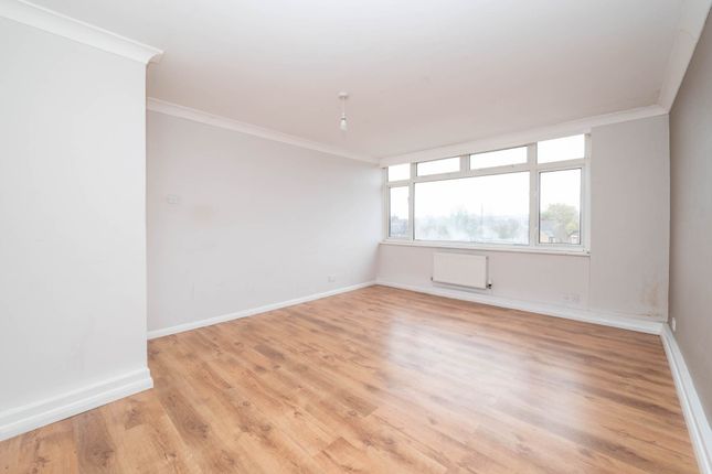 18, Viking Court, Canterbury photo 4