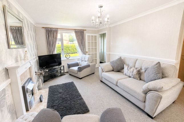32, Hailstone Drive, North Yorkshire photo 2