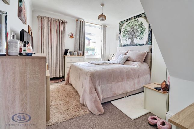 33a, Back Chester Road, Stoke On Trent photo 3