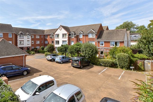 1-bed flat on Crocker Street, Newport, £52,500