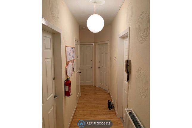 Craigpark Drive Flat, Glasgow photo 2