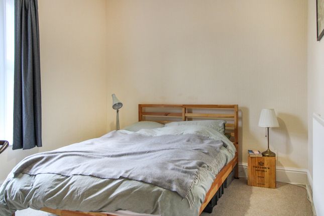 46, Tufton Street, Silsden photo 4