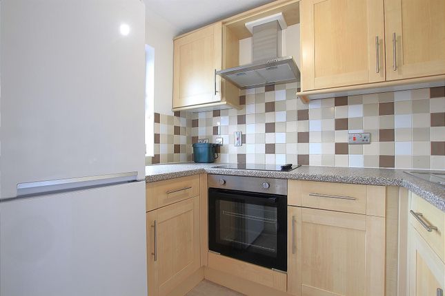 Thumbnail Flat to rent in Beaumont Place, Isleworth