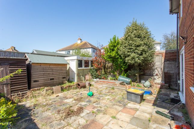55, Fernlea Avenue, Kent photo 2