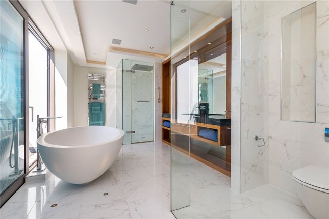 En-Suite To Bed One