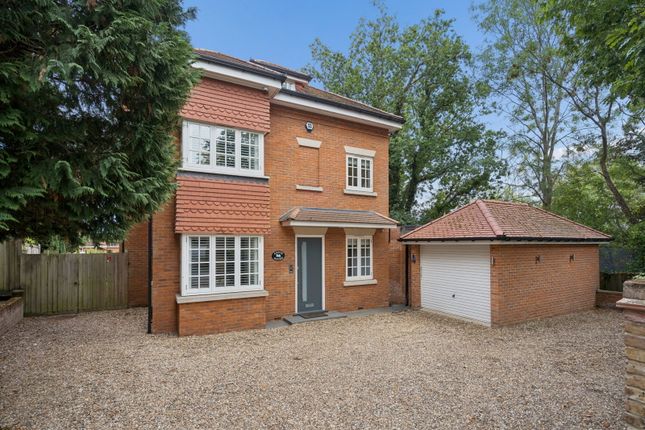 Aston House, Nightingale Road, Rickmansworth photo 2