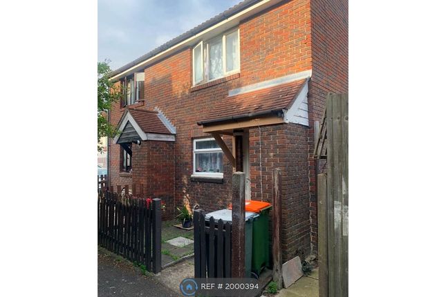 Thumbnail Semi-detached house to rent in Giralda Close, London