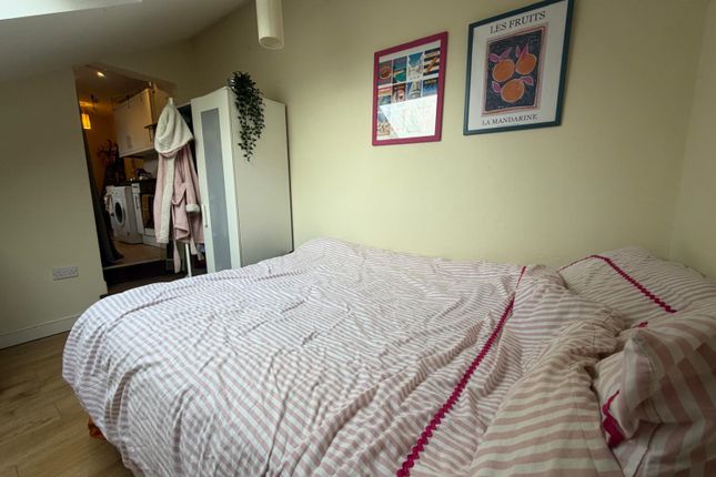 Flat 9, 1, Connaught Road, Cardiff photo 3