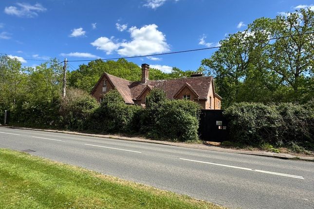 Old School House,, Vicarage Hill, Billingshurst photo 3