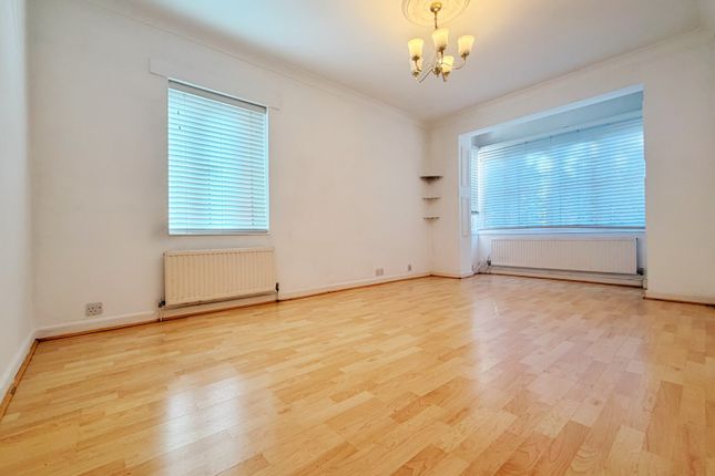 7, Kingston Road, New Malden photo 2