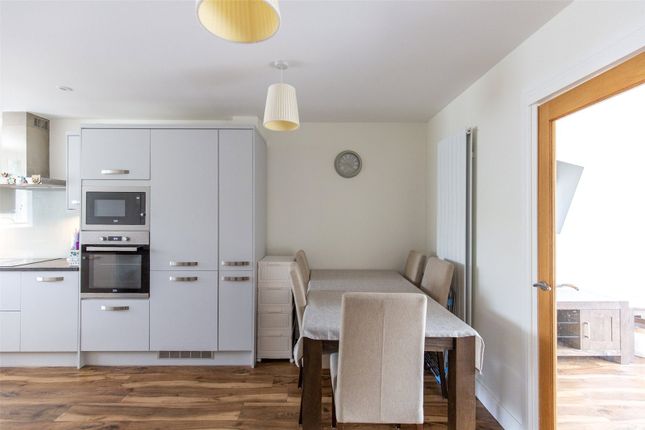4, Yew Tree Place, Bristol photo 4