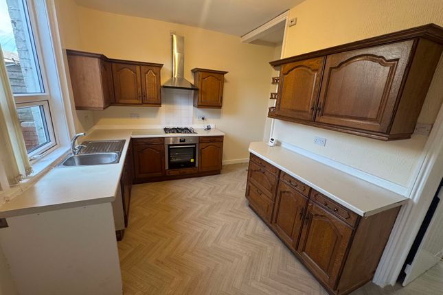 18, Mary Street East, Bolton photo 4