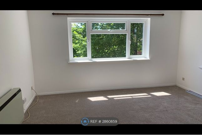 Flat, St Helenas Court Mill Road, Eastbourne photo 5