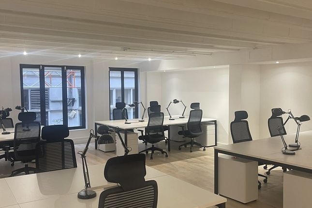 Office to let in Golden Square, London