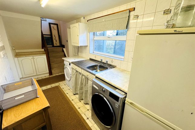 End terrace house for sale in Broad Lane, Sykehouse, Goole