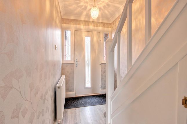 12, Trafford Road, Willerby, Hull photo 3