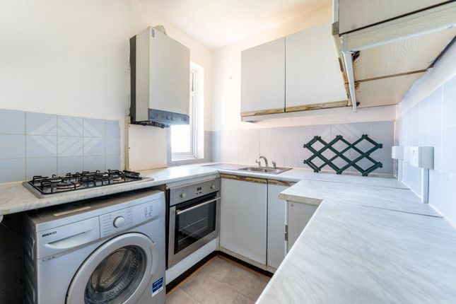 Thumbnail Flat for sale in Kings Drive, Wembley Park, Wembley