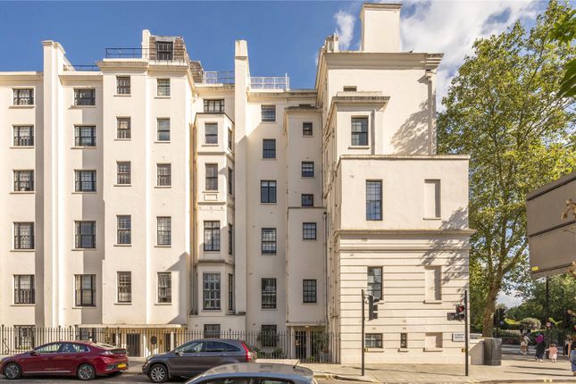 Flat for sale in Stanhope Terrace, Hyde Park