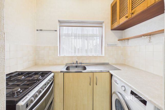 155, Waverley Road, Stoneleigh photo 4