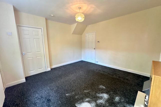 37, Walker Road, Walsall photo 3