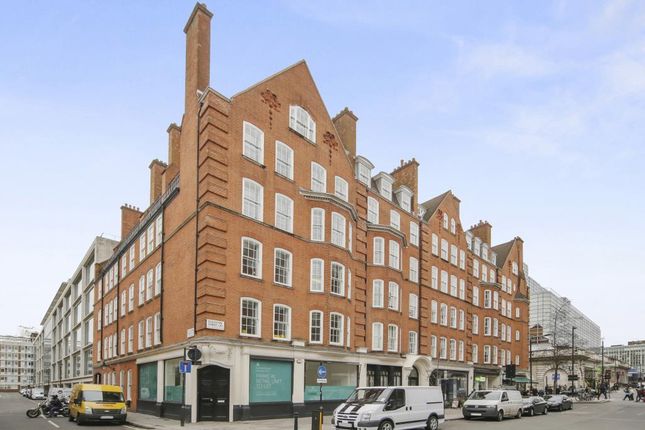 Flat to rent in Eccleston Street, Westminster
