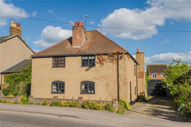 4-bed house on 18, Langley Park Road, Iver, £850,000