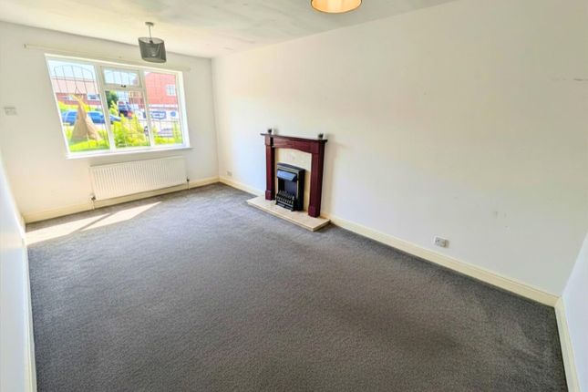 20, Hill View, Retford photo 2