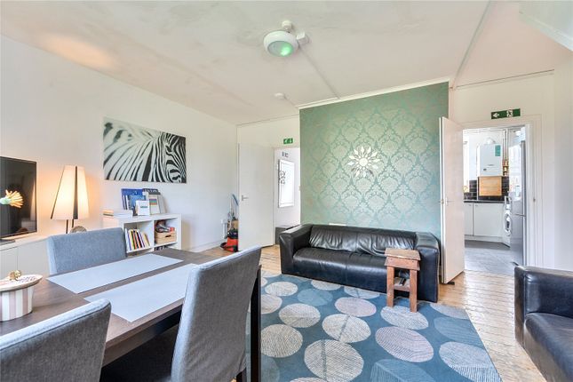 60 Harmood House,, Harmood Street, Chalk Farm photo 4