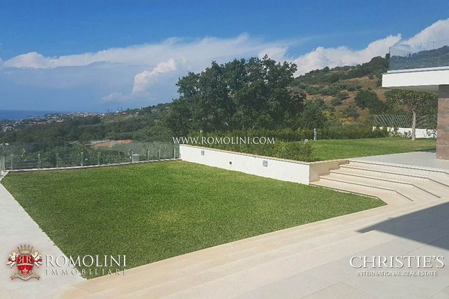 Villa for sale in Diamante, Calabria, Italy
