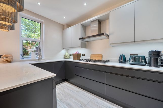 Priory Road, West Hampstead photo 2