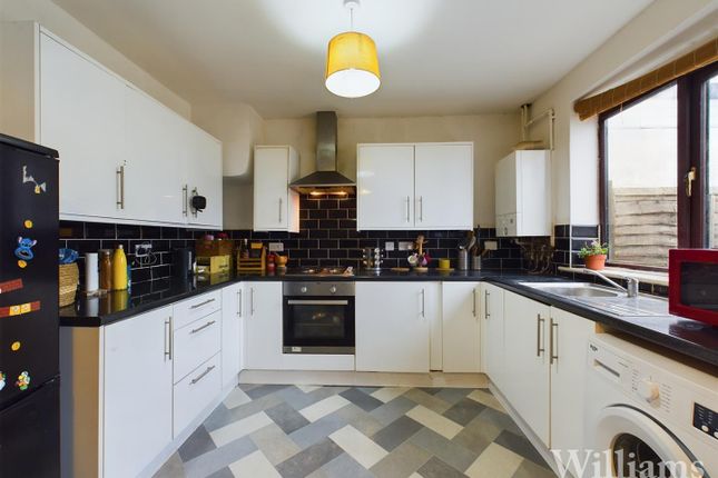 Terraced house for sale in Bicester Road, Aylesbury