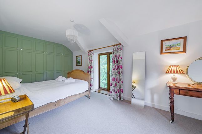 Bow Mill Bed 3.Jpg